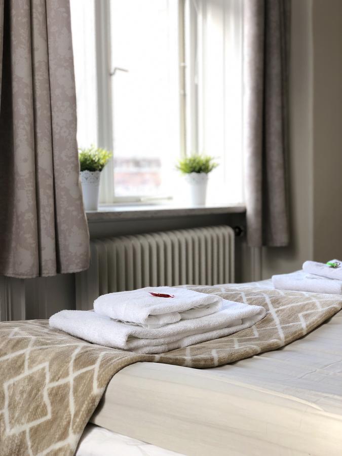Jaernvaegshotellet Gavle Luaran gambar