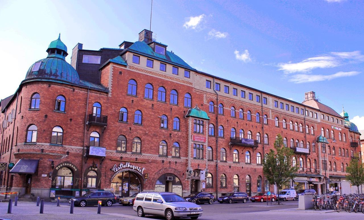 Jaernvaegshotellet Gavle Luaran gambar